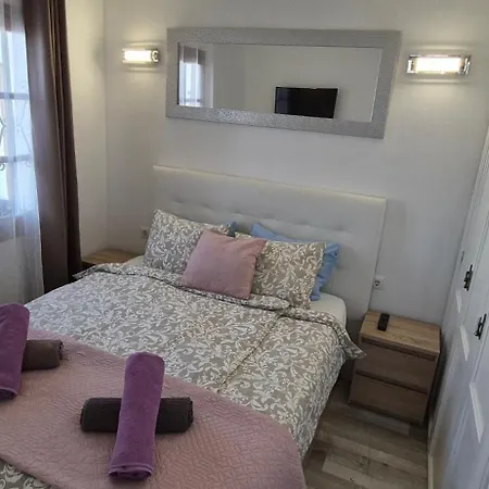 Apartment With Heating Pool. Costa Adeje (Tenerife)