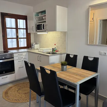 Wdb4 Windsor Danka Апартаменты Адехе