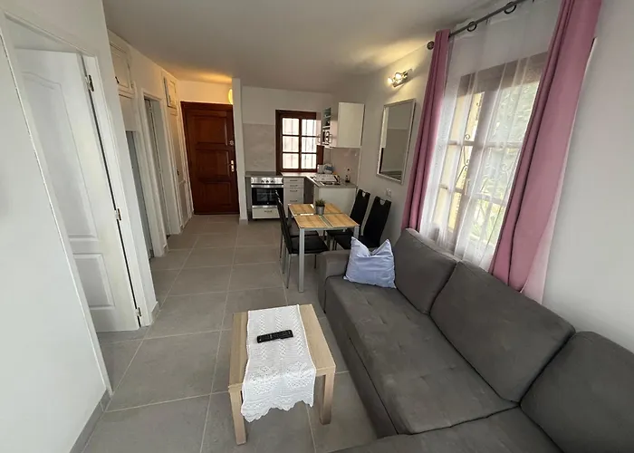 Wdb4 Windsor Danka 公寓 *